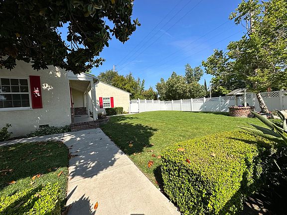 3rd image of 3917 W Chandler Blvd
