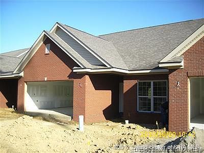 2nd image of 2148 Pickwick Drive #2148