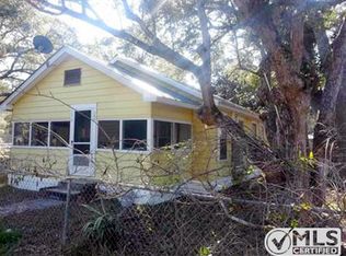 250 Clark Dr, Panacea, FL 32346