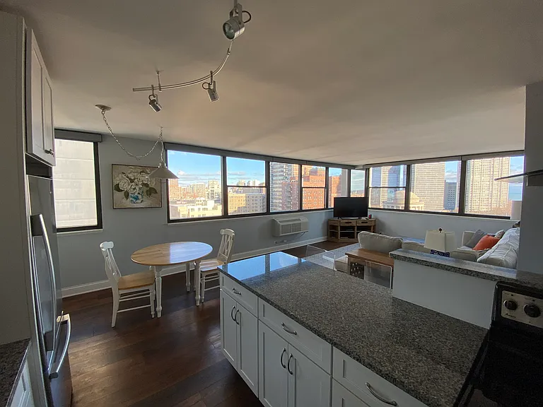 2700 N Hampden Ct #14B — Photo 22