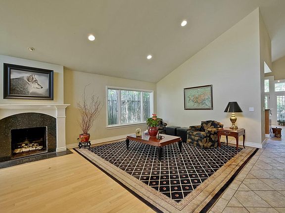 3rd image of 4031 Cranford Cir