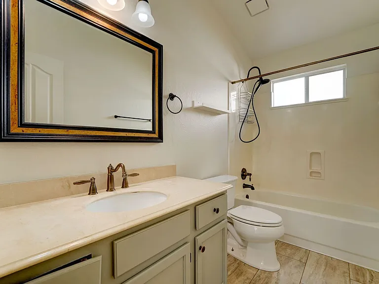 2014 E Glenhaven Dr — Photo 25