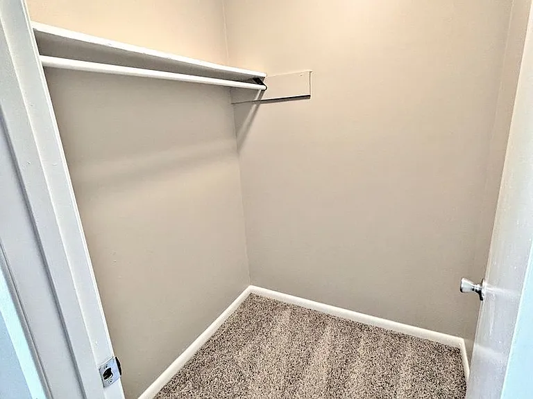 Avalon Cove Townhomes — Photo 52