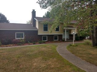 3206 Roosevelt Rd, Muskegon, MI 49441