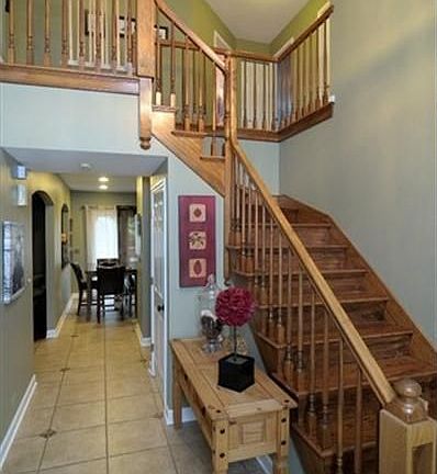 2nd image of 716 Heatherstone Dr