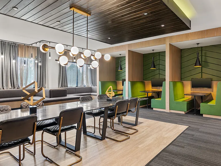 Professional workspaces designed for your lifestyle.