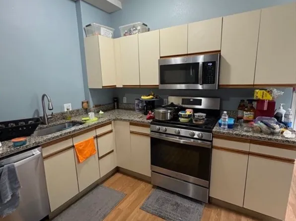19 Everett Ave #1, Somerville, MA 02145