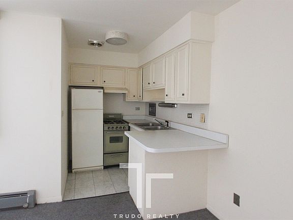 2nd image of 2629 N Hampden Ct APT 416