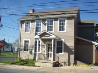 4351 Spruce St, Whitehall, PA 18052