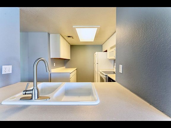 5th image of 4850 E Desert Cove Ave Unit 318