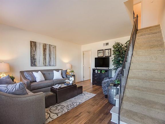 5th image of 1440 22nd Ave E APT 22