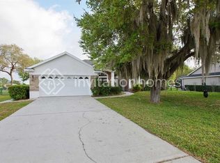 6253 Oak Shore Dr, Saint Cloud, FL 34771