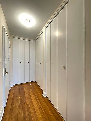 5th image of 142-10 Roosevelt Ave #406