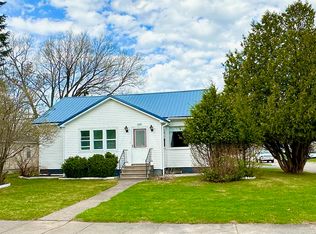 1600 Superior St, Sault Sainte Marie, MI 49783