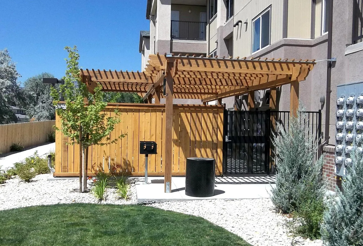 Sierra Ridge — Photo 4