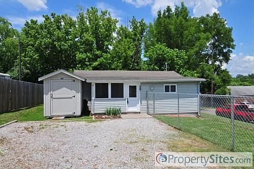 1st image of 1743 Price Ave