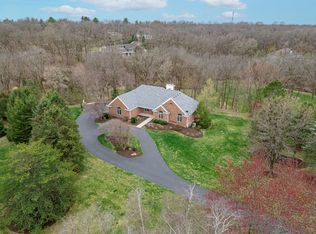 8161 Killarney Aire Rd, Roscoe, IL 61073