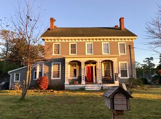 23 Birdsall St, Waretown, NJ 08758