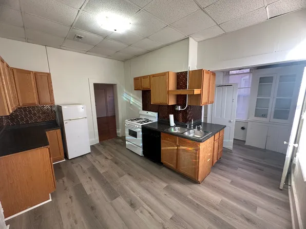 619 N 9th St #1/2, Saint Joseph, MO 64501