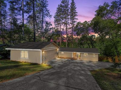 10454 Keenan Way, Grass Valley, CA, 95949