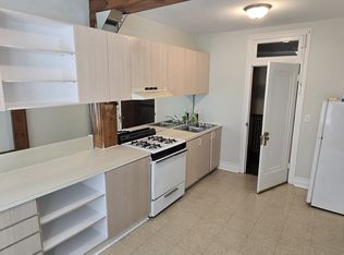 5236 W Fullerton Ave APT 2, Chicago, IL 60639
