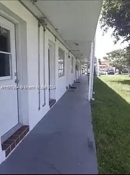 1st image of 20310 NE 2nd Ave APT 6