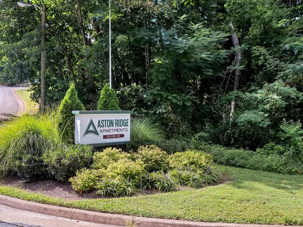Aston Ridge Apartments