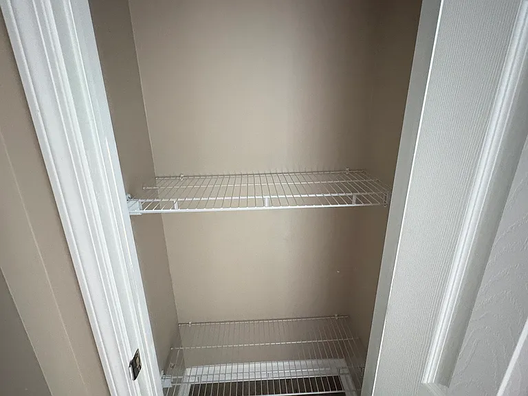 203 Parkwood Dr — Photo 15