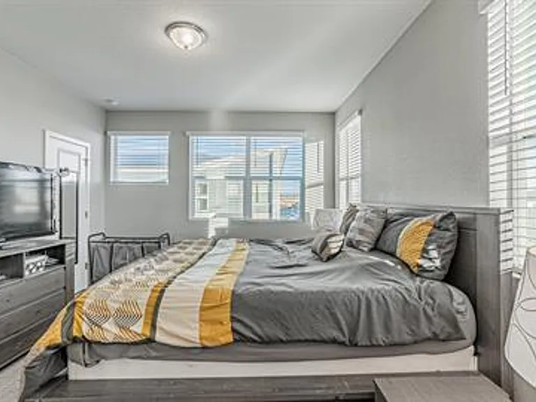 8017 Yampa River Ave — Photo 13