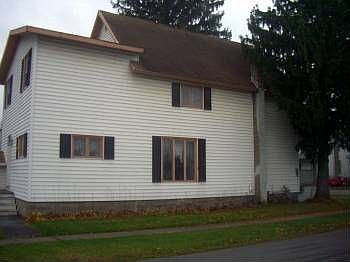 2nd image of 119-123 Prospect St