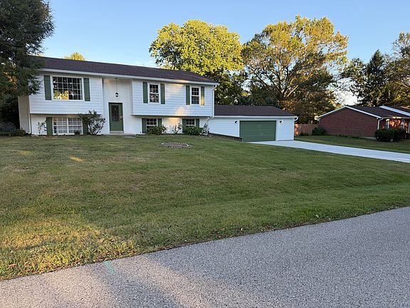 2nd image of 1313 Cedar Dr