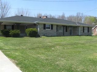 2047 Old Gallatin Rd, Scottsville, KY 42164