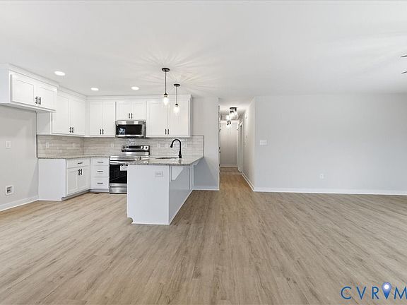 5th image of 320 Maryland Ave