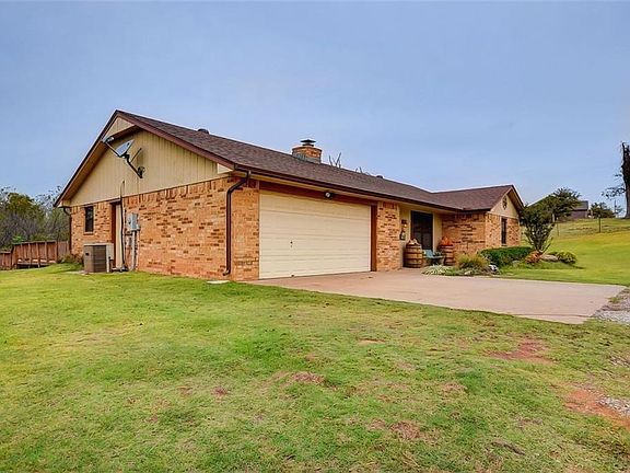 2nd image of 17351 Walnut Dr