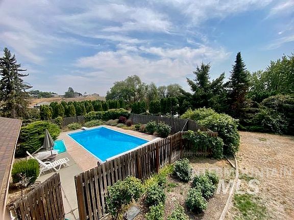 4th image of 2924 Bella Vista Ct