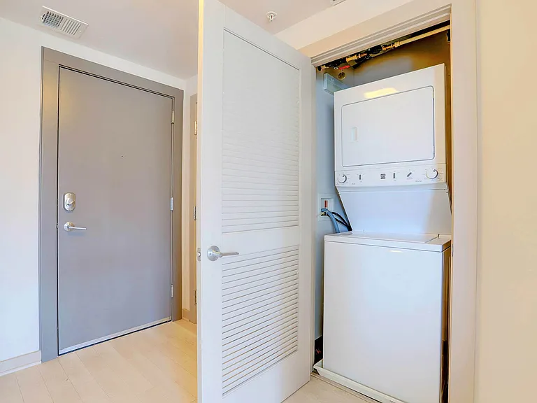 Washer/Dryer