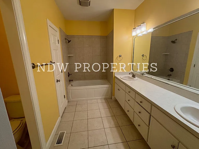 185 S White St — Photo 11