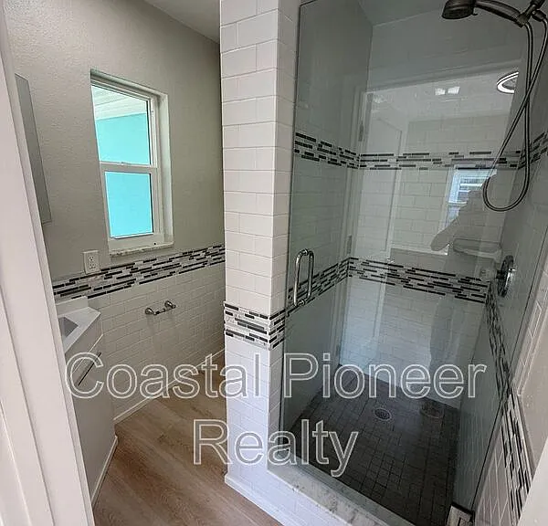 185 175th Terrace Dr E — Photo 12