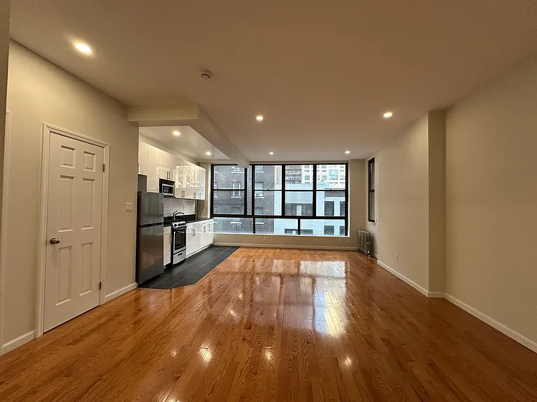 50 W 55th St #5A — Photo 10