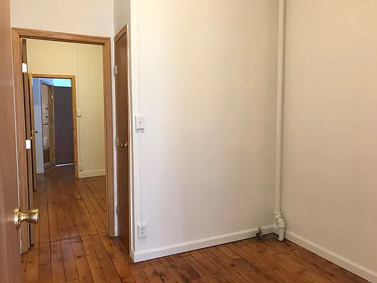 Rented by In Haus LLC | media 14