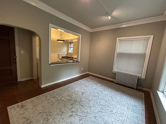 5th image of 258 Madison Ave SE #4