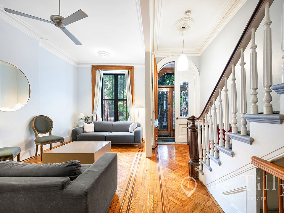 1st image of 44 Park Pl #2