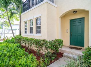 611 SW 1st Ter #611, Pompano Beach, FL 33060