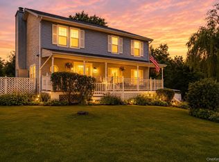 2 Summerset Dr, Plattekill, NY 12589