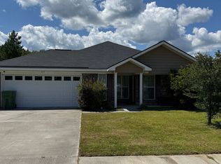 175 Grandview Dr, Hinesville, GA 31313