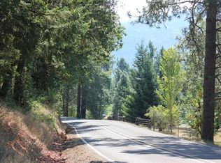 11211 E Evans Creek Rd, Rogue River, OR 97537