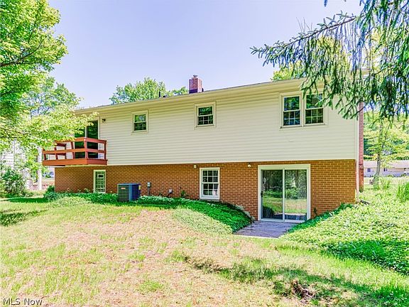 3rd image of 11294 Brady Ln