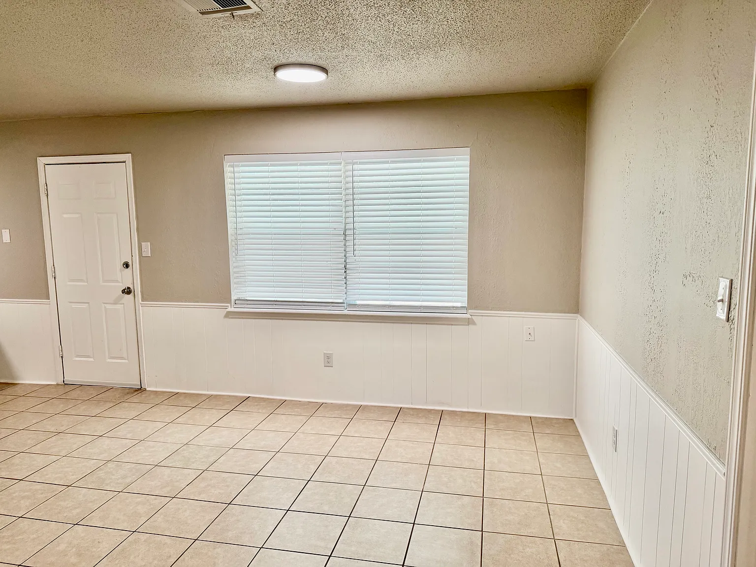 3 bed, 1802 sqft, $1,450 — Photo 4