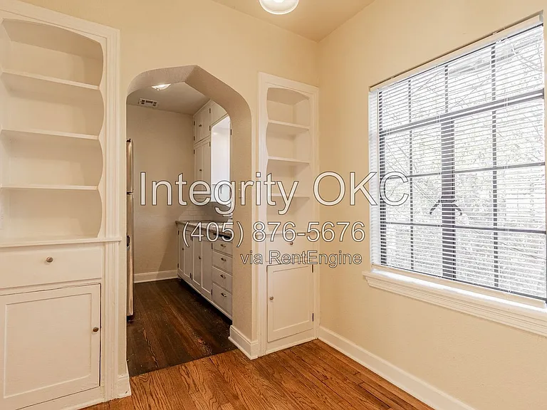 1828 Carey Pl — Photo 14