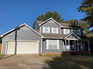 81 River Chase Dr, Jackson, TN 38305